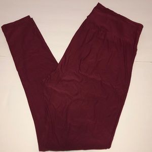 Maroon leggings